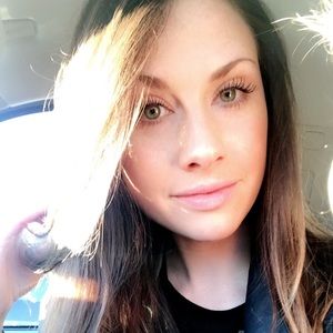 Meet your Posher, Natasha